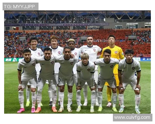 足球明星齐聚哈尔滨激情对决引发球迷热潮