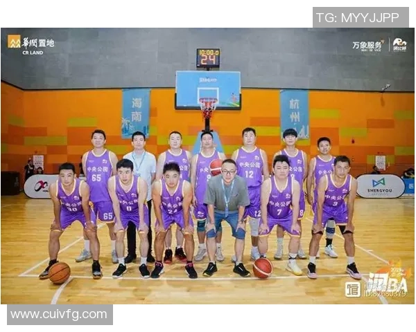 重庆篮球队总决赛特别报道:从默默无闻到辉煌时刻的奋斗历程