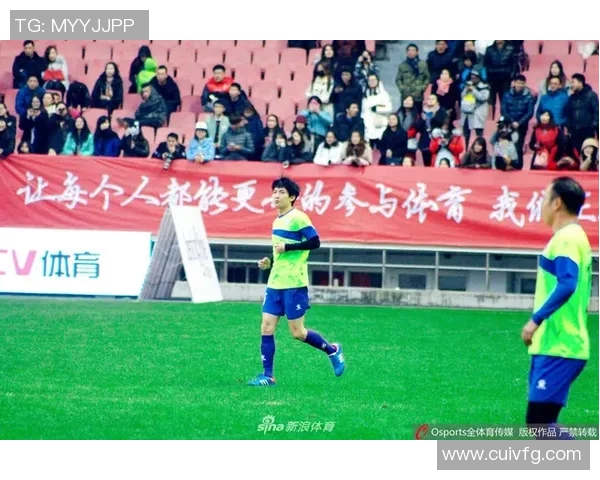 足球明星独家访谈揭秘职业生涯背后的故事与心路历程